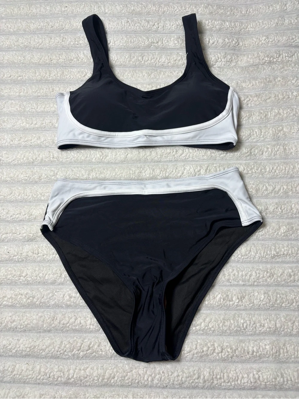 Black & White Colorblock Scoop Bikini Set - Women Swim